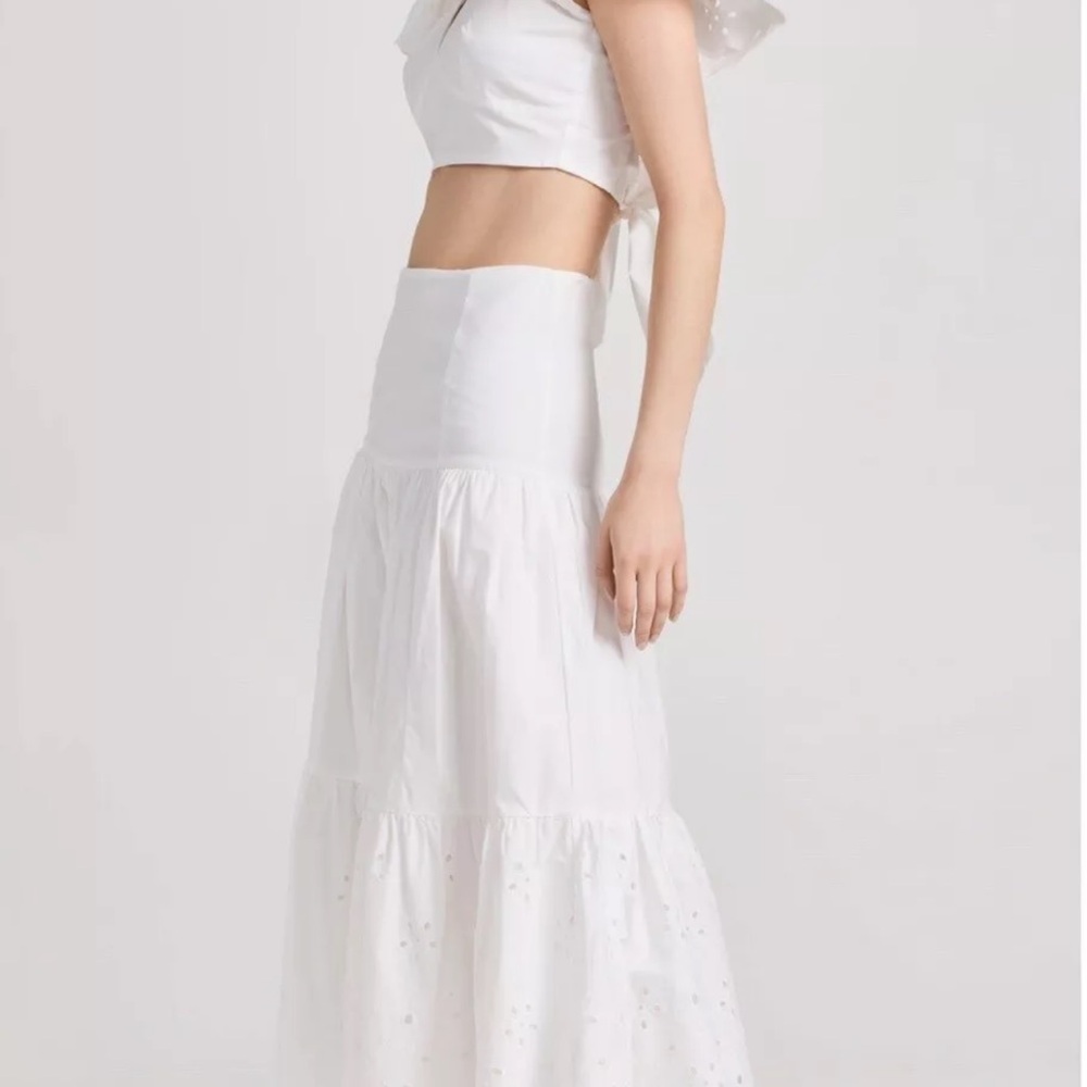 Stunning En Saison White Tiered A-Line Maxi Skirt - Picture 3 of 12